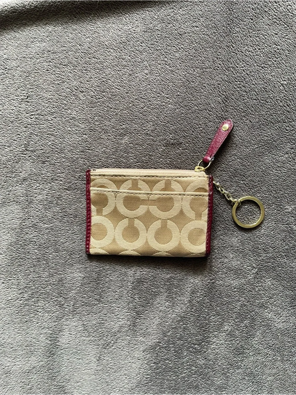 COACH Madison Op Art Mini Signature ID Card Coin Purse Tan Satin Red Leather
